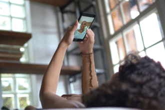 How to Maintain Intimacy in Long-Distance Relationships: A Complete Guide
